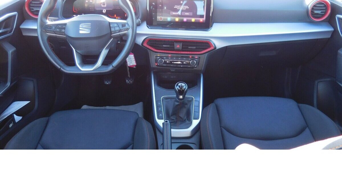 Seat Arona 1.0 FR-Line TSI BMT Navi Klima Alu 33.000 km 16.990 &euro; Vordorf 38533