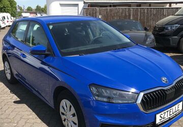 Skoda Fabia 153.576 km 9.999 &euro; Braunschweig 38110