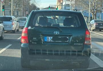 Toyota Corolla 146.888 km 2.200 &euro; Braunschweig 38114