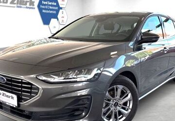 Ford Focus 11.570 km 19.290 &euro; Peine 31226