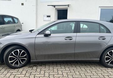 Mercedes-Benz A 180 126.900 km 16.400 &euro; Braunschweig 38122