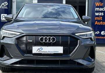 Audi e-tron 82.073 km 34.750 &euro; Salzgitter 38229