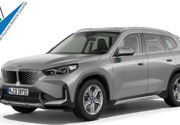 BMW iX1 6.850 km 40.900 &euro; Hildesheim 31137