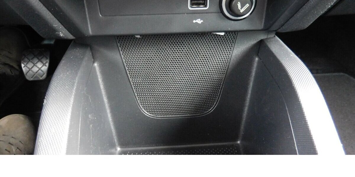 Skoda Fabia 1.0 Ambition TSI BMT Navi Klima 41.500 km 14.990 &euro; Vordorf 38533