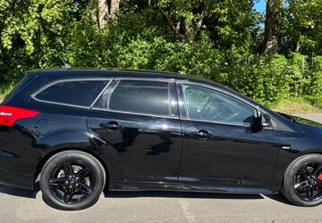 Ford Focus 87.600 km 12.400 &euro; Salzgitter 38229