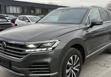 VW Touareg 154.428 km 35.990 &euro; Vechelde 38159