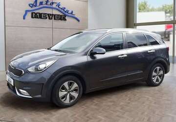 Kia Niro 111.645 km 13.410 &euro; Sickte 38173