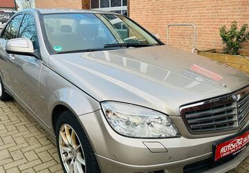 Mercedes-Benz C 220 215.452 km 4.390 &euro; Salzgitter 38259