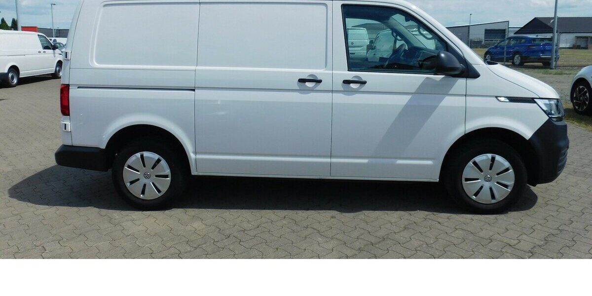 VW T6.1 Transporter 2.0 TDI BMT 3Sitze Navi Klima 30.000 km 31.990 &euro; Vordorf 38533
