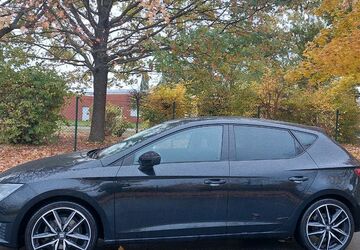 Seat Leon 121.534 km 10.999 &euro; Ilsede 31241