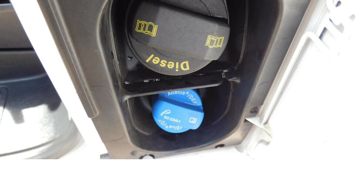 VW T6.1 Transporter 2.0 TDI BMT 3Sitze Navi Klima 30.000 km 31.990 &euro; Vordorf 38533