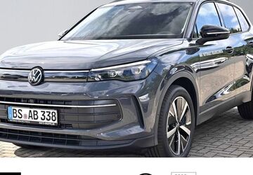 VW Tiguan 4.500 km 45.750 &euro; Braunschweig 38108