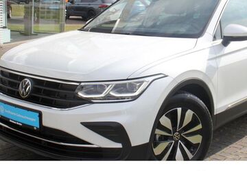 VW Tiguan 7.737 km 42.299 &euro; Salzgitter 38226