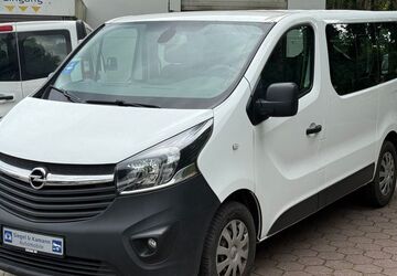 Opel Vivaro 141.000 km 15.500 &euro; Wipshausen 31234