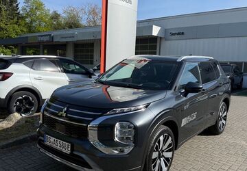 Mitsubishi Plug-in Hybrid Outlander 3.500 km 53.880 &euro; Braunschweig 38126