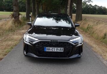 Audi RS3 19.400 km 59.980 &euro; Braunschweig 38116