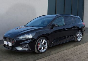 Ford Focus 43.140 km 24.690 &euro; Goslar 38644