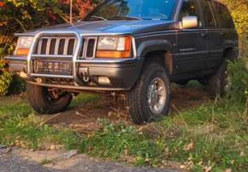 Jeep Grand Cherokee 178.000 km 9.650 &euro; Cremlingen 38162