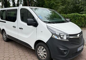 Opel Vivaro 141.000 km 15.500 &euro; Wipshausen 31234