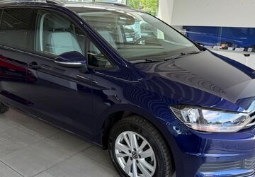 VW Touran 26.500 km 30.990 &euro; Braunschweig 38116