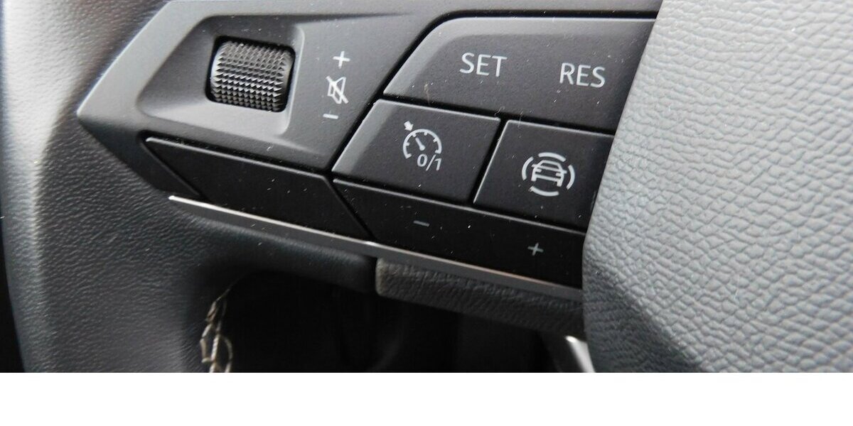 Seat Ateca 1.5 Style TSI BMT Navi Klima Alu 32.200 km 21.990 &euro; Vordorf 38533