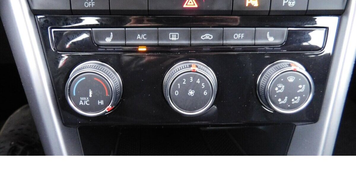 VW T-Roc 1.0 Life TSI BMT Navi Klima Alu 19.600 km 19.990 &euro; Vordorf 38533