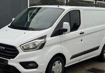 Ford Transit Custom 82.563 km 15.490 &euro; Salzgitter 38259