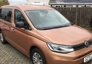 VW Caddy 71.457 km 22.990 &euro; Braunschweig 38110