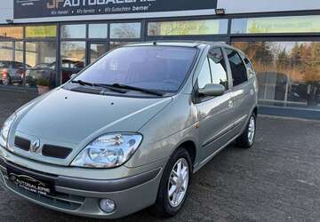 Renault Scenic 180.000 km 2.900 &euro; Peine 31226