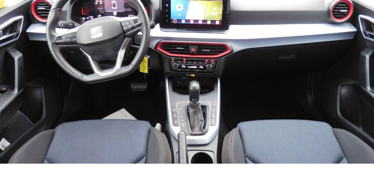 Seat Arona 1.0 FR-Line TSI BMT DSG Navi Klima Alu 14.600 km 18.990 &euro; Vordorf 38533