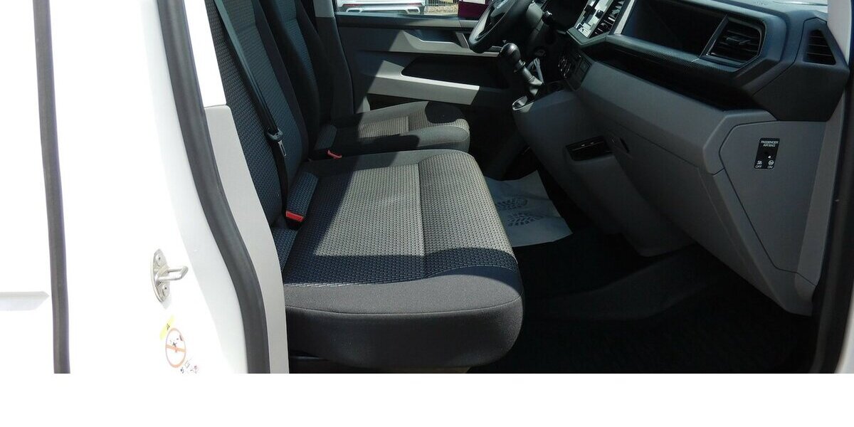 VW T6.1 Transporter 2.0 TDI BMT 3Sitze Navi Klima 30.000 km 31.990 &euro; Vordorf 38533