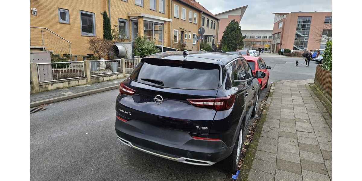 Opel Grandland X 23.744 km 19.500 &euro; Braunschweig 38100