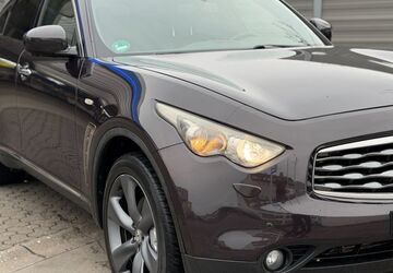INFINITI FX 216.500 km 11.900 &euro; Salzgitter 38229