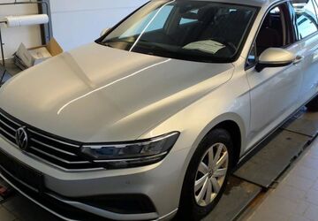 VW Passat 170.935 km 12.890 &euro; Braunschweig 38114