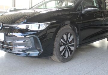 VW Golf 24.375 km 26.970 &euro; Braunschweig 38112
