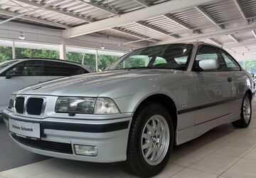 BMW 318 206.594 km 11.990 &euro; Braunschweig 38126