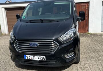 Ford Tourneo Custom 71.000 km 32.400 &euro; Salzgitter 38226