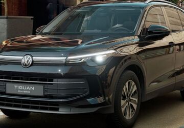VW Tiguan 2.900 km 48.380 &euro; Goslar 38644