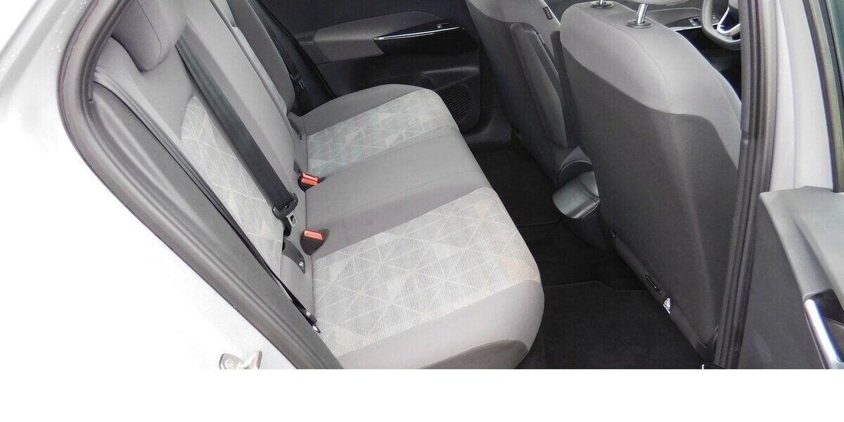 VW ID.3 Pure Performance Elektrik 1-Gang Navi 30.900 km 17.390 &euro; Vordorf 38533