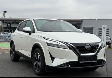 Nissan Qashqai 20.847 km 28.249 &euro; Braunschweig 38112