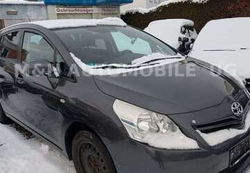 Toyota Verso 159.000 km 5.999 &euro; Braunschweig 38118