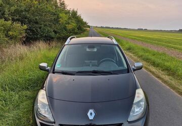 Renault Clio 147.000 km 3.999 &euro; Peine 31228