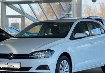 VW Polo 46.750 km 12.860 &euro; Salzgitter 38228