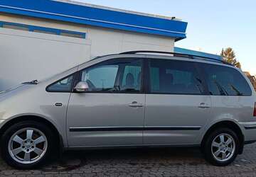 VW Sharan 252.220 km 4.500 &euro; Braunschweig 38104
