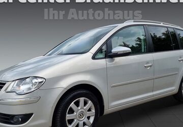 VW Touran 249.300 km 4.999 &euro; Braunschweig 38120