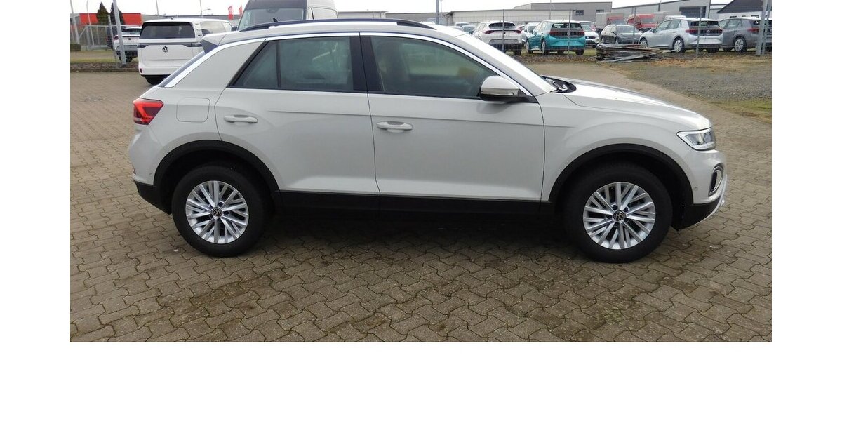 VW T-Roc 1.5 Life TSI BMT DSG Navi Klima Alu 35.700 km 23.990 &euro; Vordorf 38533