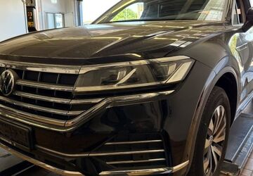 VW Touareg 104.930 km 40.890 &euro; Braunschweig 38114