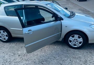 Toyota Corolla 198.000 km 2.350 &euro; Wolfenbüttel 38302