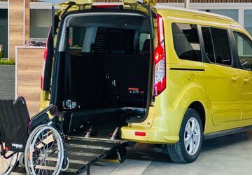 Ford Grand Tourneo 125.000 km 29.900 &euro; Salzgitter 38259