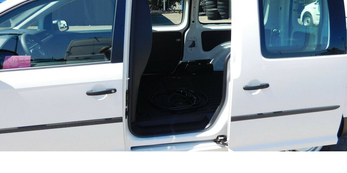 VW Caddy Maxi Abt-e Elektrik DSG Automatik Navi 14.600 km 12.990 &euro; Vordorf 38533